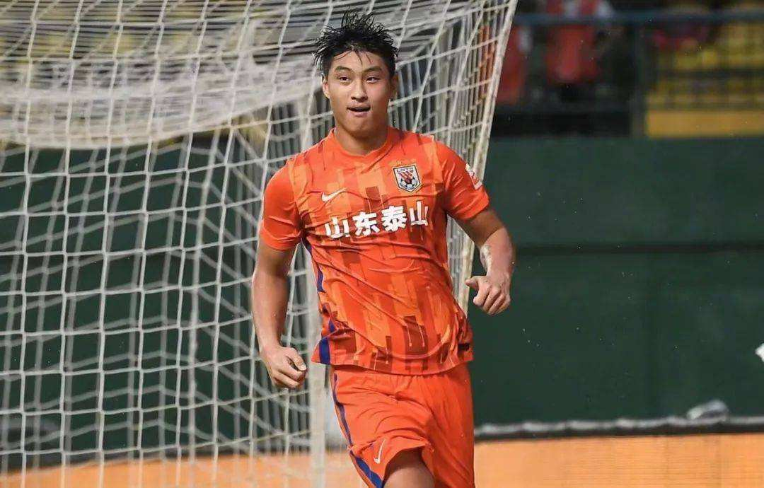 爱游戏平台-山东男篮内部会议纪要流出——今夜回应争议,葡超使命明确,高层口径保持一致的简单介绍